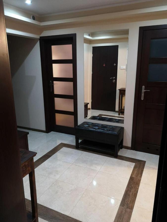 ראדום Luxury Apartaments Klimatyzacja 2 מראה חיצוני תמונה